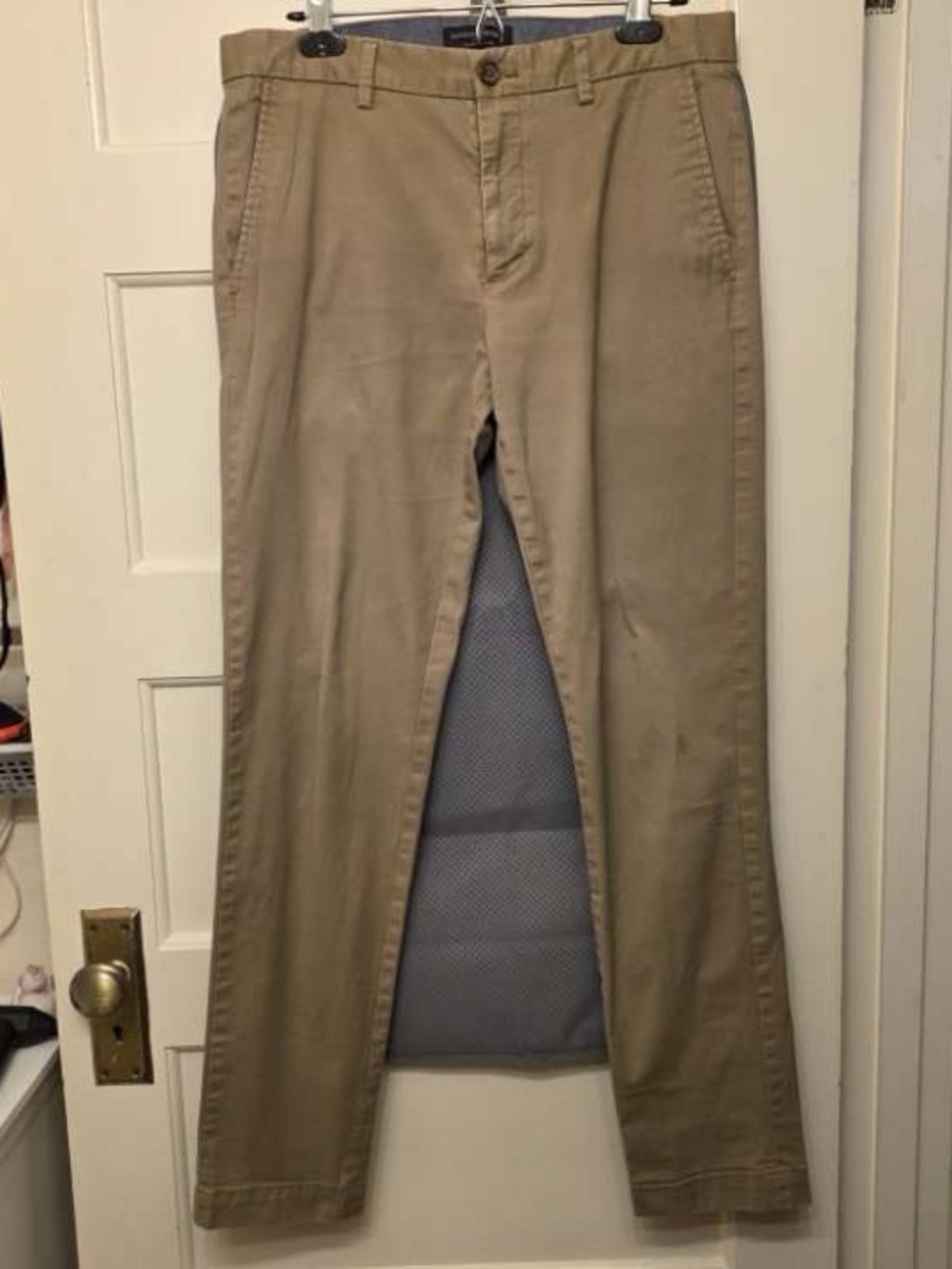 Men’s banana republic chinos